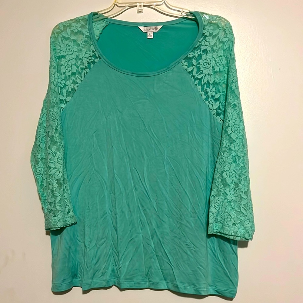 Women’s blouse